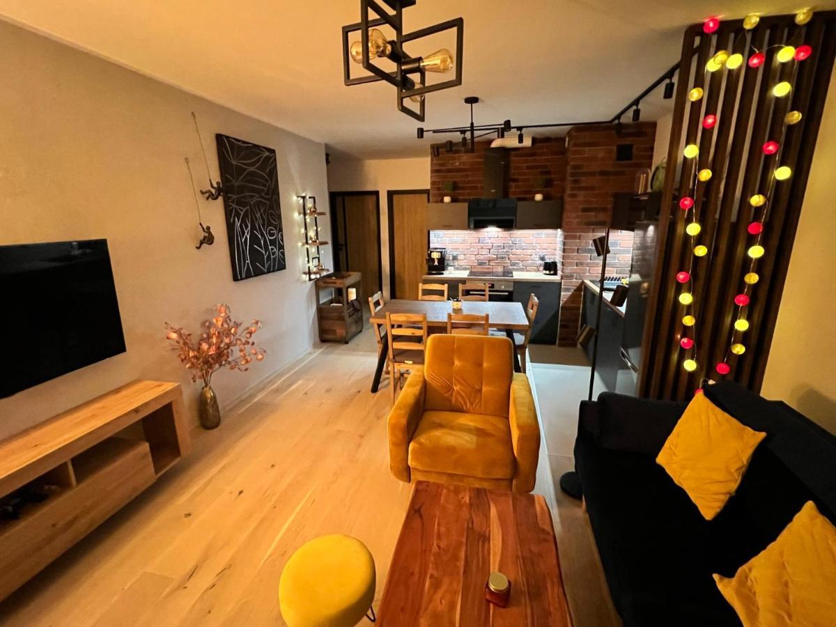 Warsaw Downtown View 3 Rooms 60M2+ Free Garage 2Km Old Town Metro 9Min Tram Εξωτερικό φωτογραφία